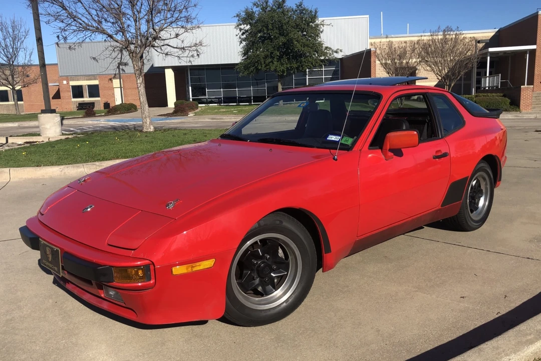 1984 Porsche 944 - Image 17 of 31