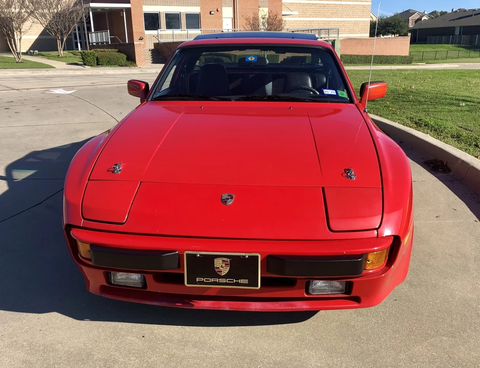 1984 Porsche 944 - Image 12 of 31
