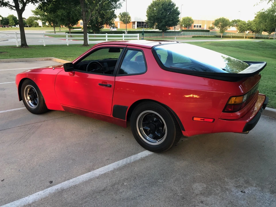 1984 Porsche 944 - Image 4 of 31