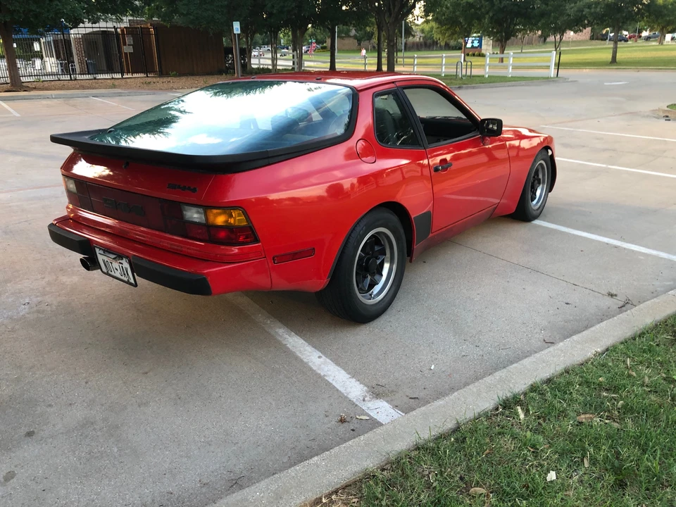 1984 Porsche 944 - Image 7 of 31