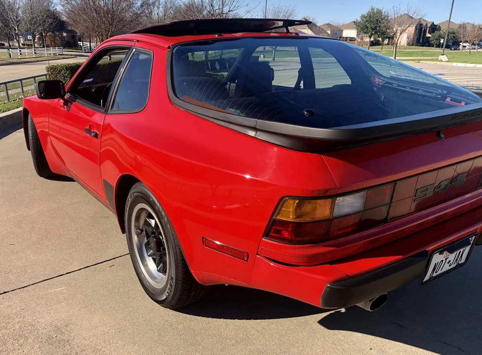 1984 Porsche 944 - Image 9 of 31