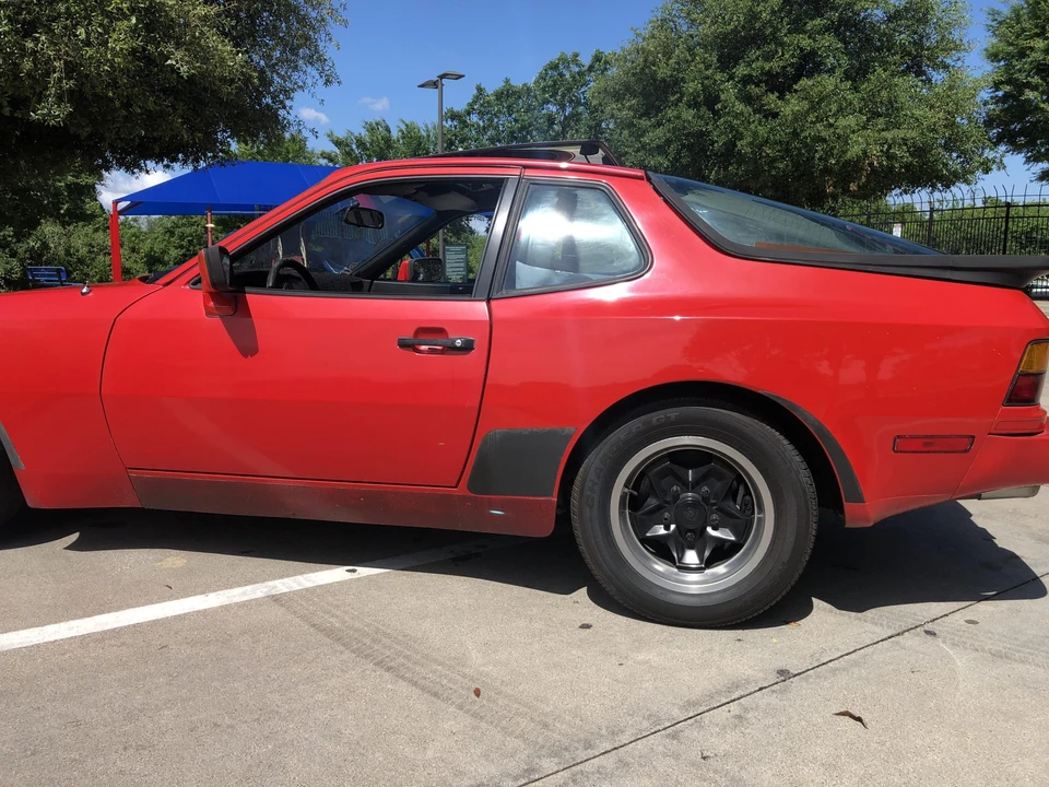 1984 Porsche 944 - Image 19 of 31