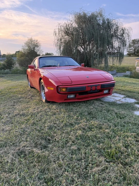 1984 Porsche 944 - Image 12 of 31