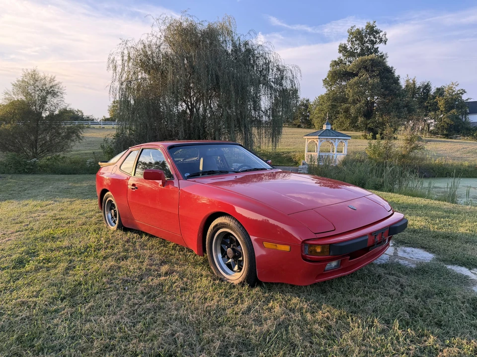 1984 Porsche 944 - Image 13 of 31