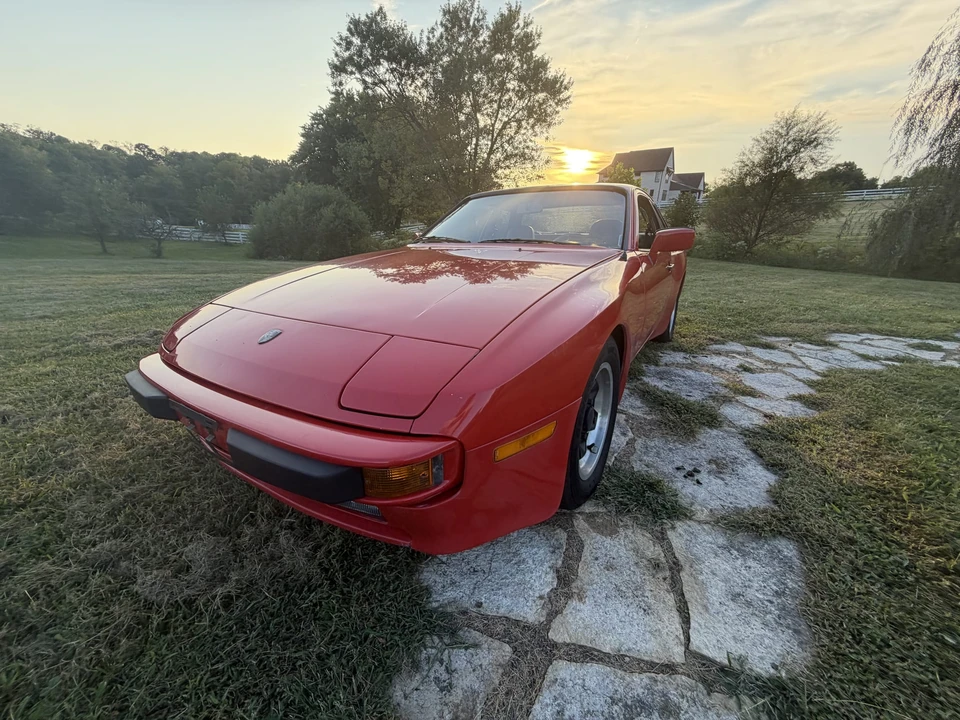 1984 Porsche 944 - Image 8 of 31
