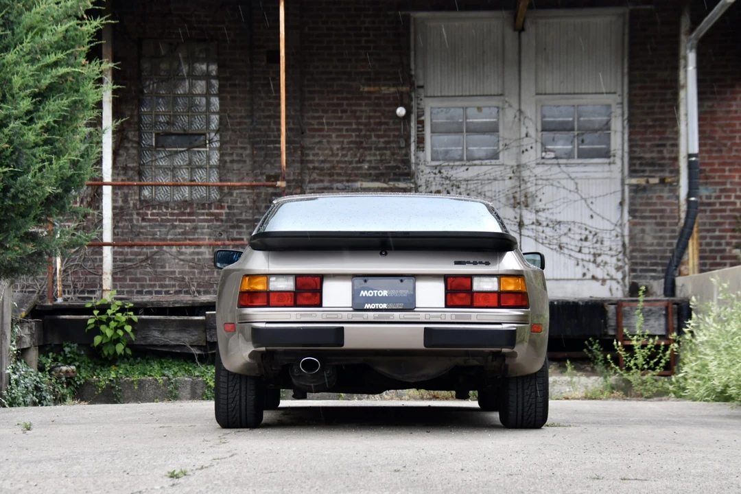 1984 Porsche 944 - Image 26 of 31