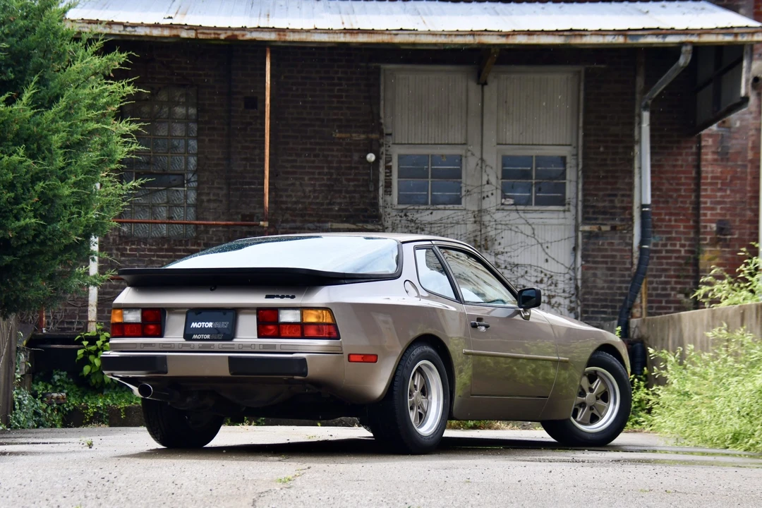 1984 Porsche 944 - Image 30 of 31