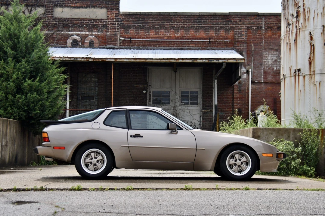 1984 Porsche 944 - Image 31 of 31