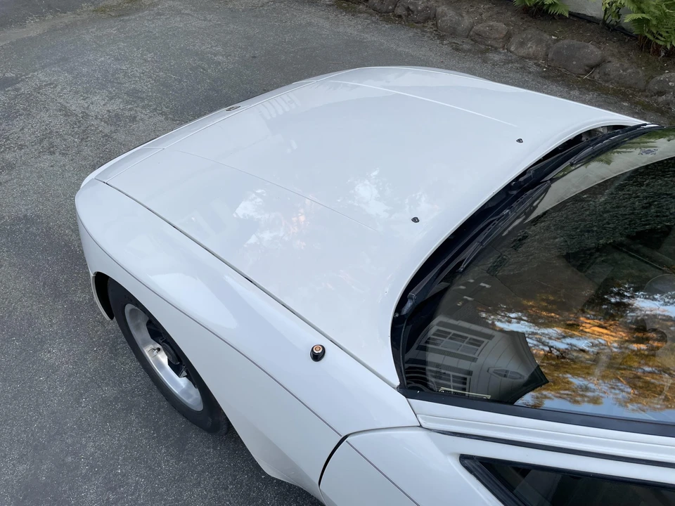 1984 Porsche 944 - Image 17 of 31