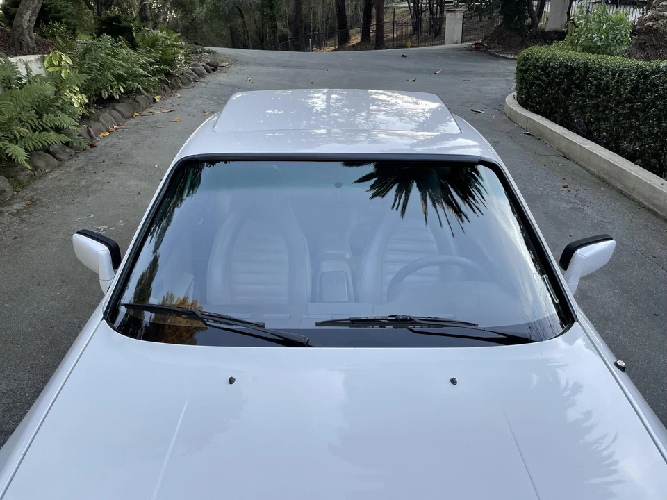 1984 Porsche 944 - Image 14 of 31