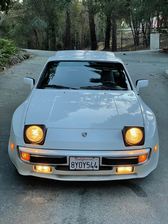 1984 Porsche 944 - Image 11 of 31