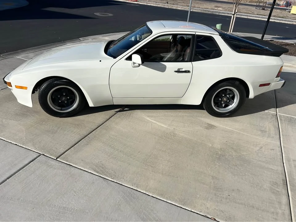 1984 Porsche 944 - Image 3 of 11