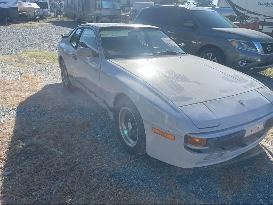 1984 Porsche 944 - Image 3 of 6
