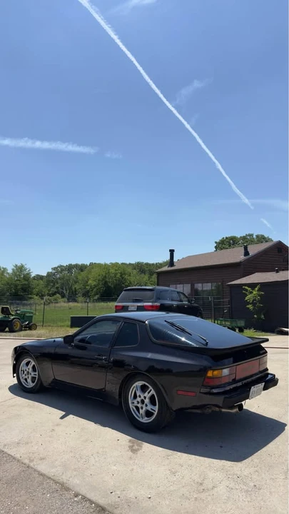 1984 Porsche 944 - Image 4 of 8