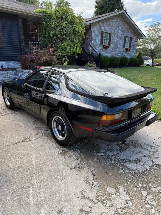 1984 Porsche 944 - Image 2 of 13