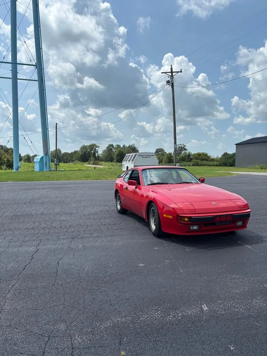 1984 Porsche 944 - Image 5 of 12