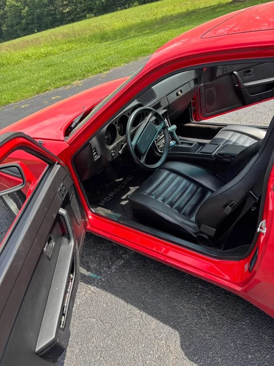 1984 Porsche 944 - Image 10 of 12