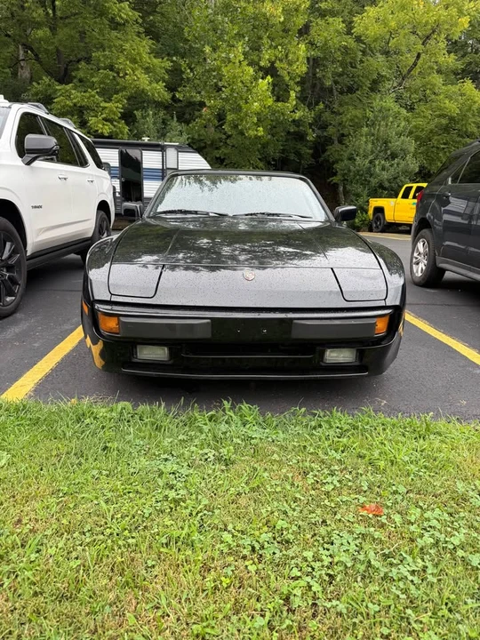 1984 Porsche 944 - Image 4 of 13