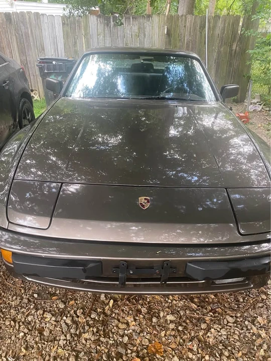1984 Porsche 944 - Image 2 of 4