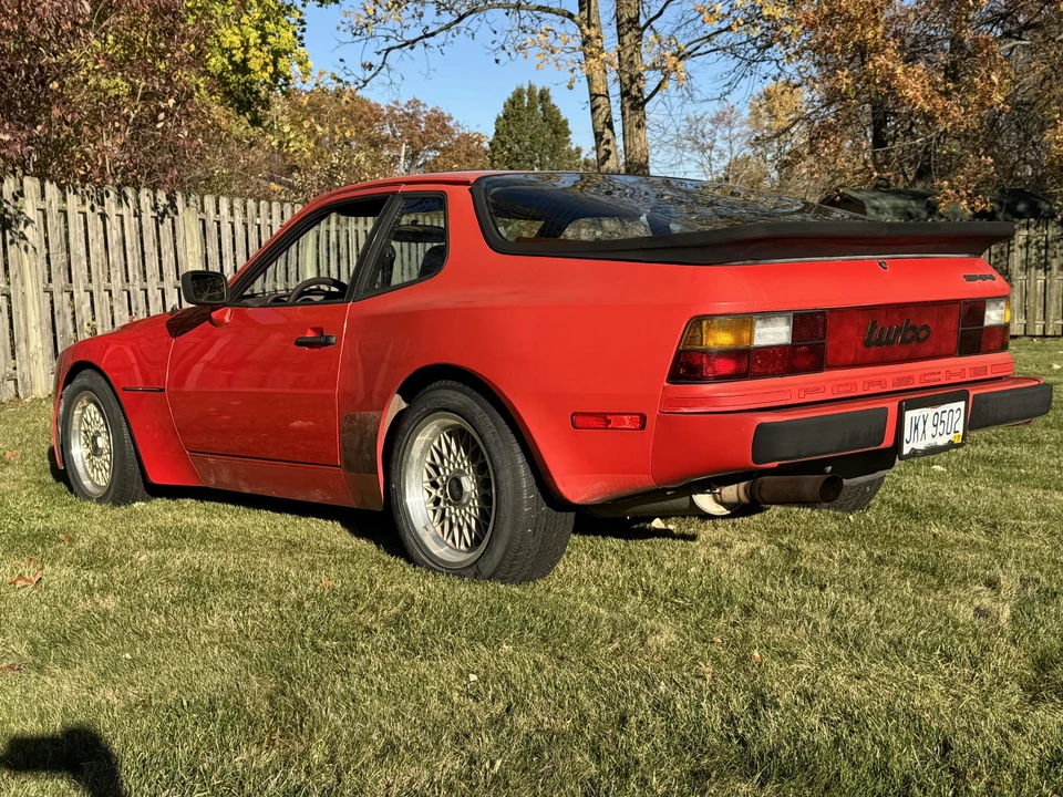 1984 Porsche 944 Turbo - Image 8 of 31