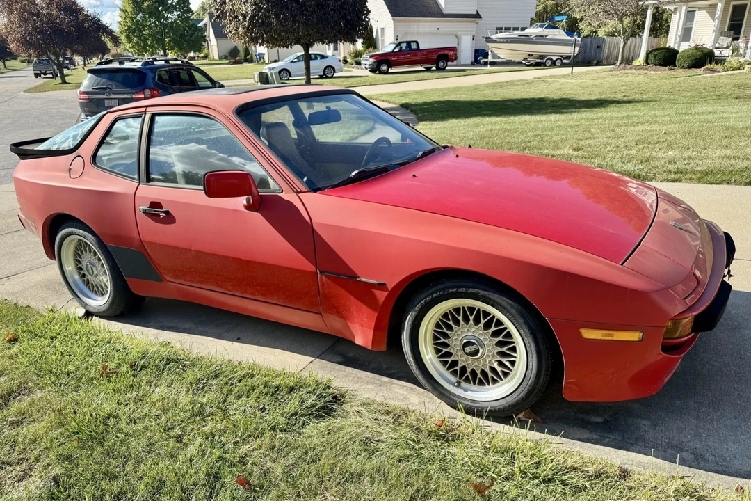 1984 Porsche 944 Turbo - Image 13 of 31
