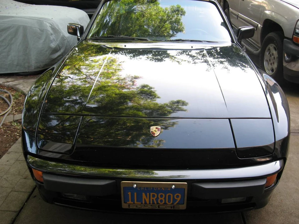 1984 Porsche 944 - Image 7 of 18