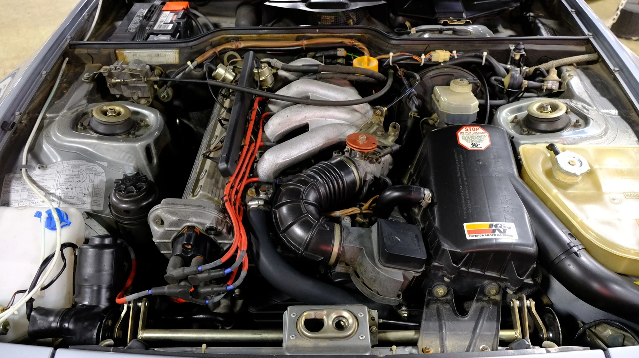1984 Porsche 944 - Image 15 of 17