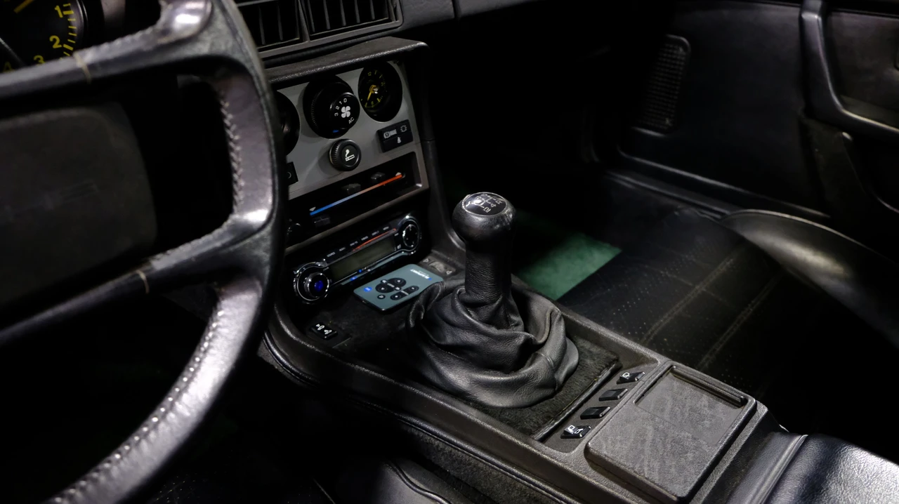 1984 Porsche 944 - Image 3 of 17