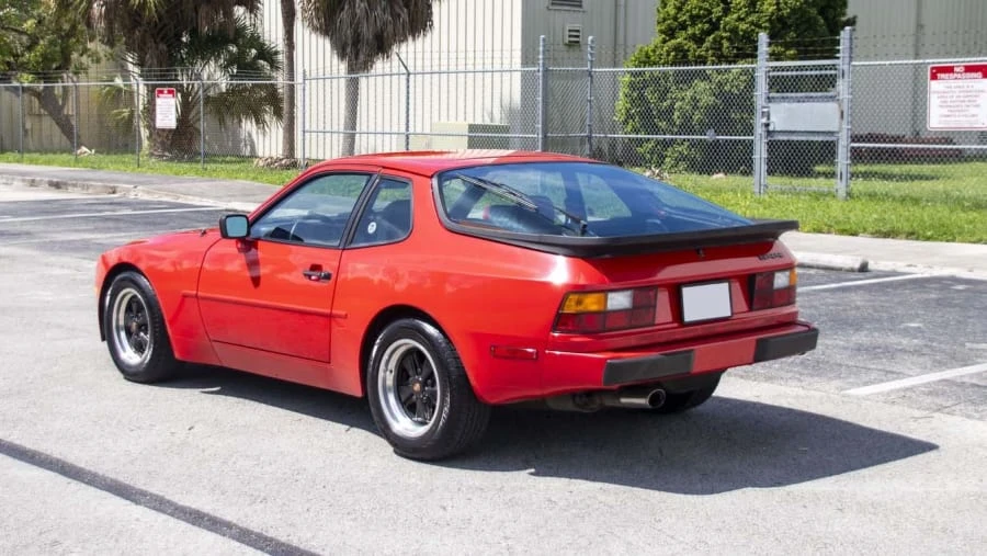 1984 Porsche 944 - Image 10 of 23