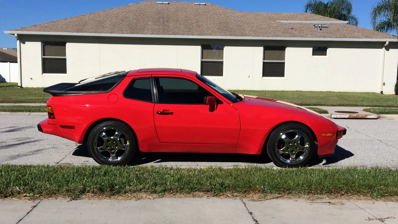 1984 Porsche 944 - Image 2 of 17