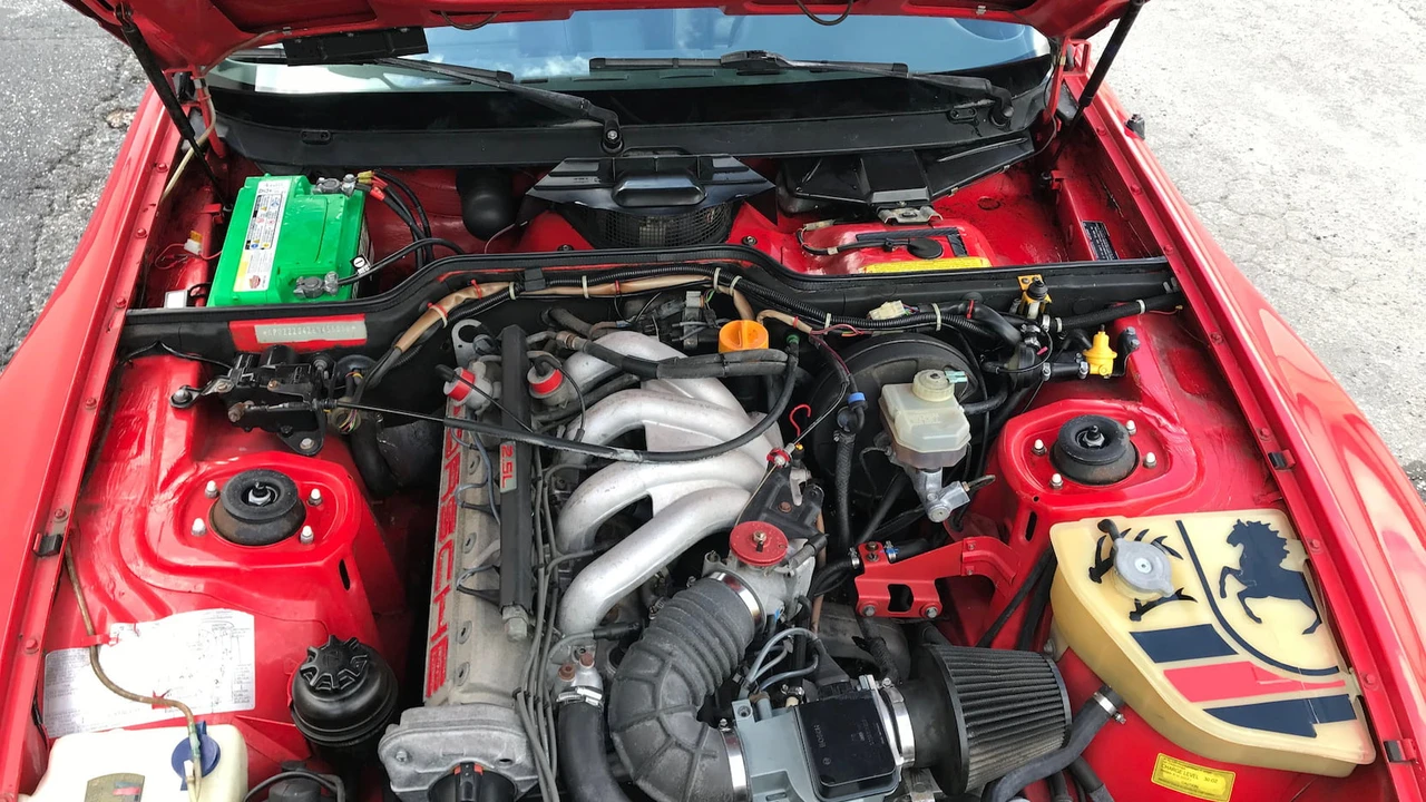 1984 Porsche 944 - Image 11 of 17