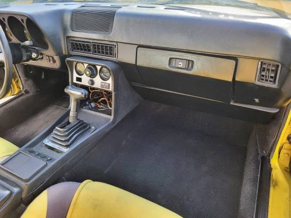 1984 Porsche 944 - Image 10 of 10