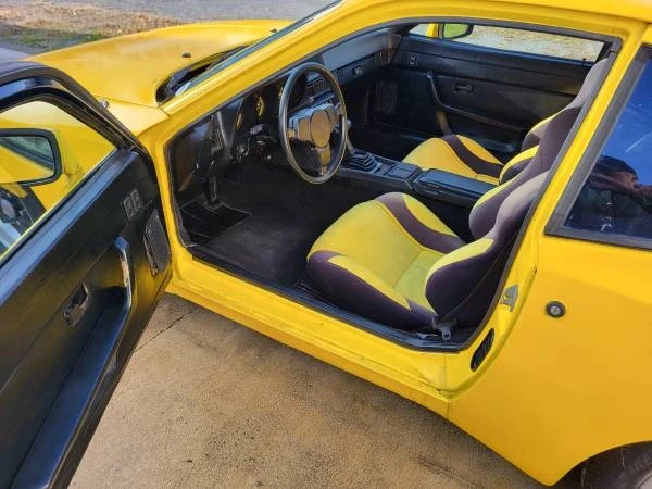 1984 Porsche 944 - Image 7 of 10