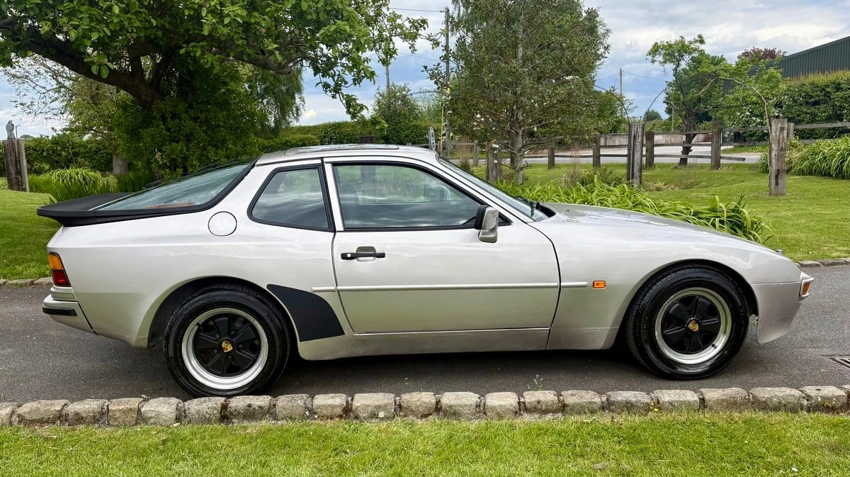 1984 Porsche 944 - Image 11 of 31
