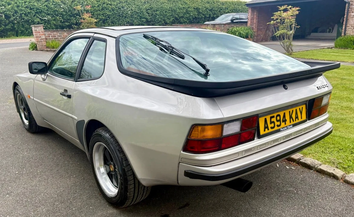 1984 Porsche 944 - Image 13 of 31