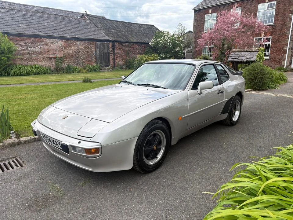 1984 Porsche 944 - Image 16 of 31