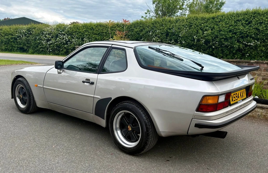1984 Porsche 944 - Image 10 of 31