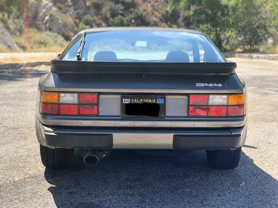 1984 Porsche 944 - Image 3 of 6