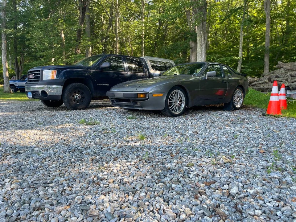1984 Porsche 944 - Image 3 of 11