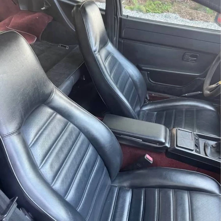 1984 Porsche 944 - Image 5 of 11