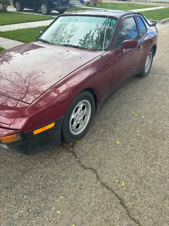 1984 Porsche 944 - Image 2 of 5