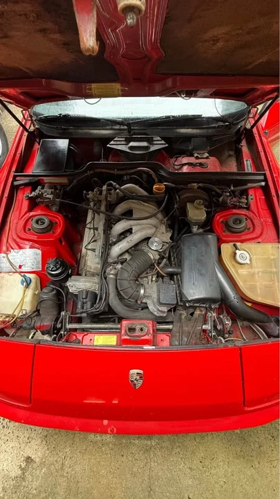 1984 Porsche 944 - Image 9 of 14
