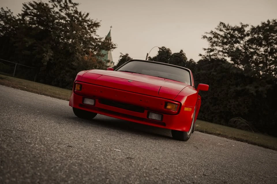 1984 Porsche 944 - Image 4 of 7