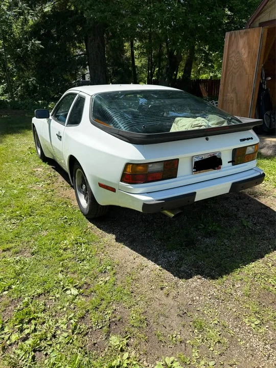 1984 Porsche 944 - Image 3 of 4
