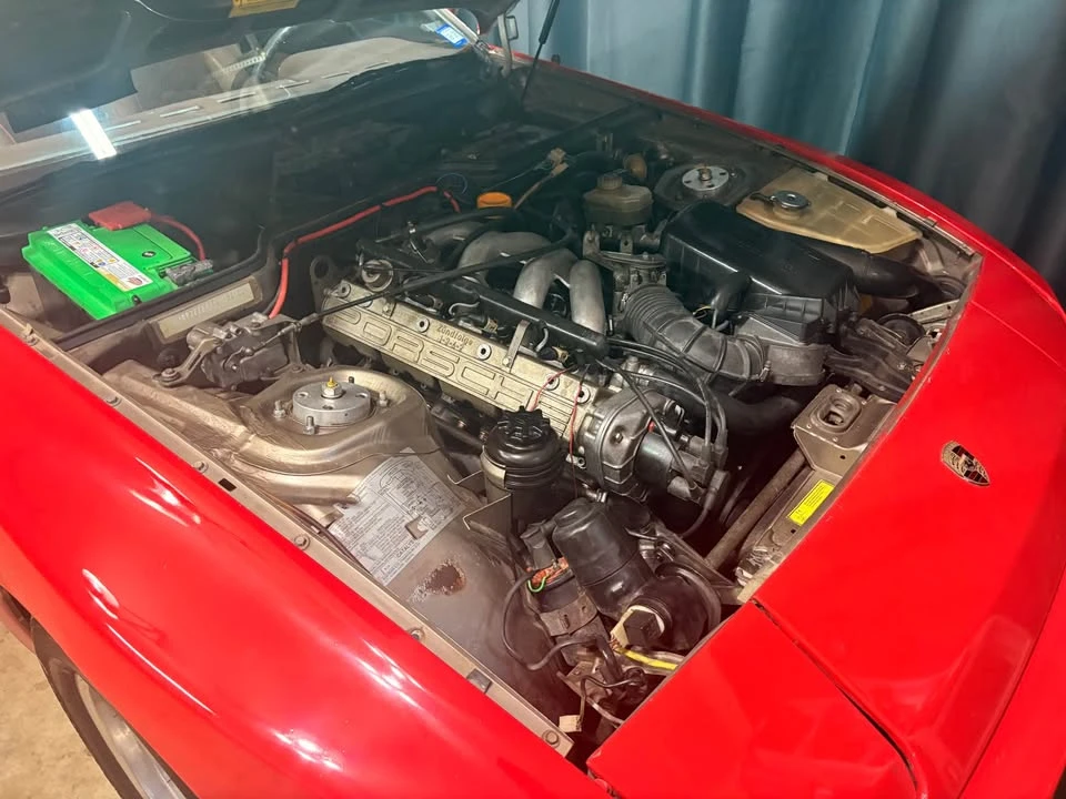 1984 Porsche 944 - Image 7 of 18