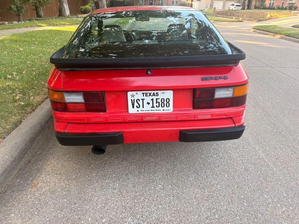 1984 Porsche 944 - Image 15 of 18
