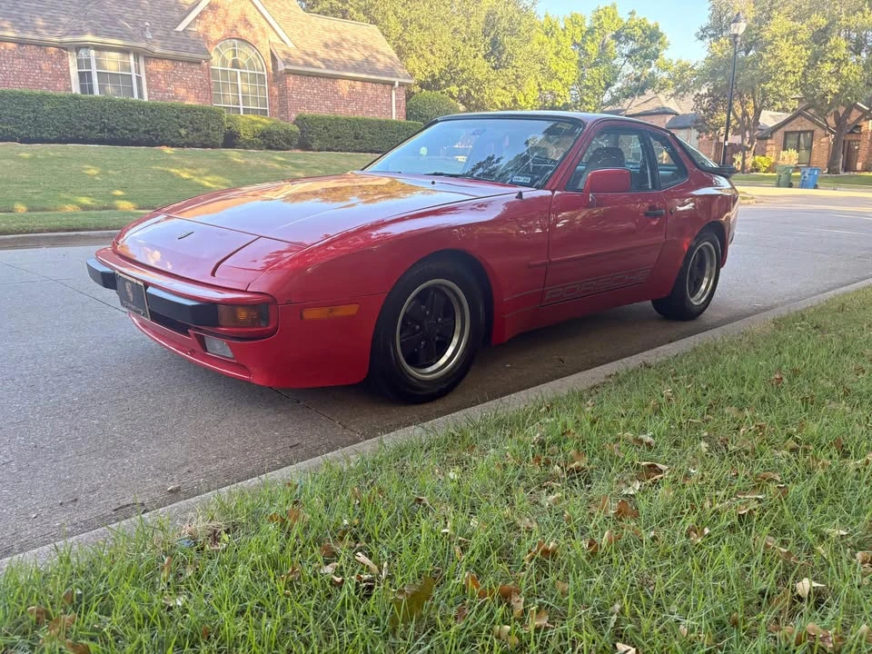 1984 Porsche 944 - Image 16 of 18