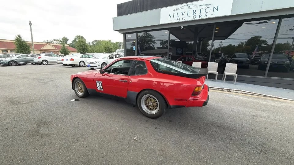 1984 Porsche 944 - Image 10 of 20