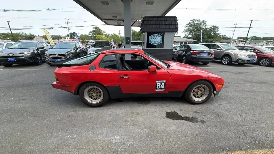1984 Porsche 944 - Image 15 of 20