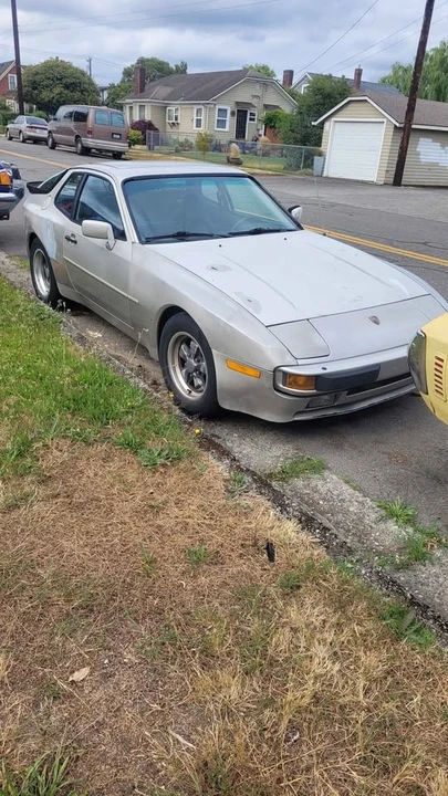 1984 Porsche 944 - Image 3 of 4